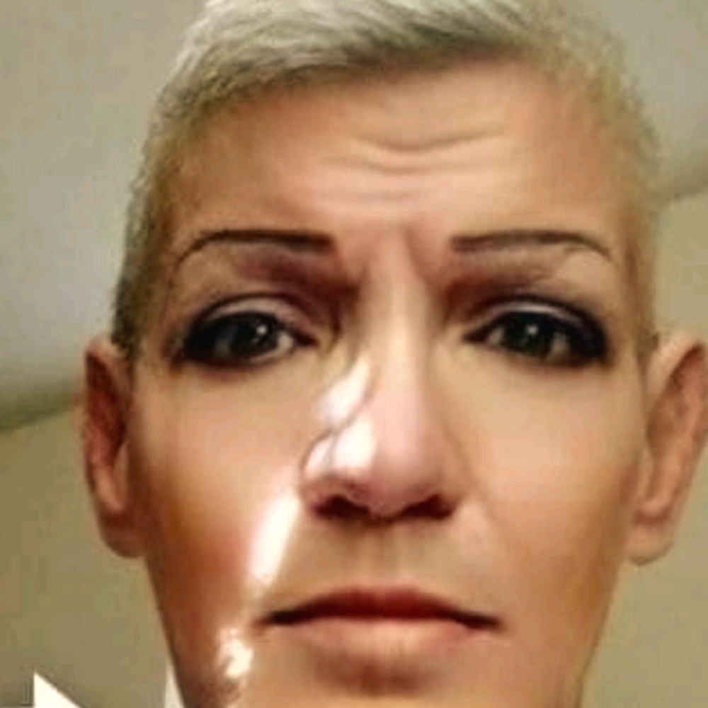 Meet your Posher, Debby